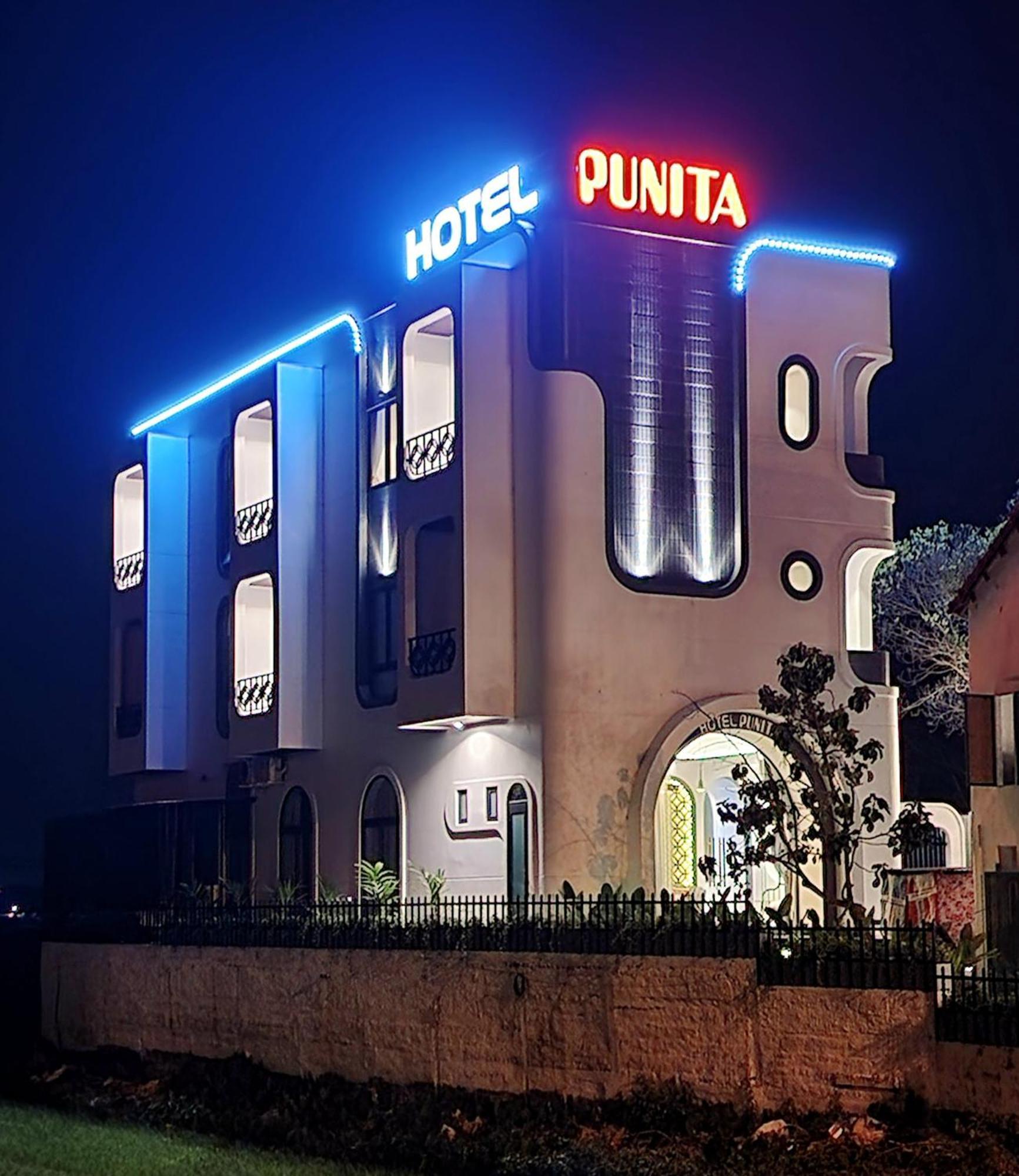 Punita Hotel Dien Ban Exterior photo